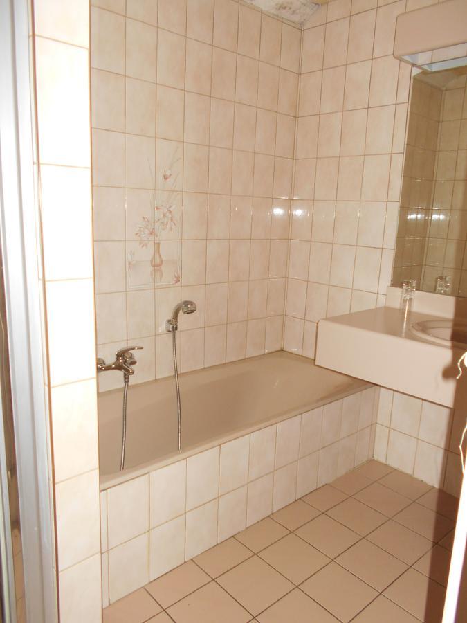Hotel Du Jura Audincourt Kültér fotó